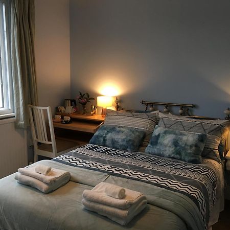 Leafy Suburban Bed And Breakfast Northwood  Exteriör bild